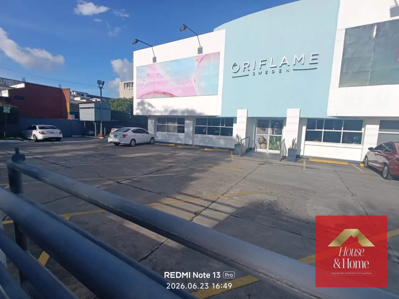 Propiedad comercial zona 9 en renta — Edificio en Alquiler en Zona 9, Guatemala, Ciudad — foto 1 de 3