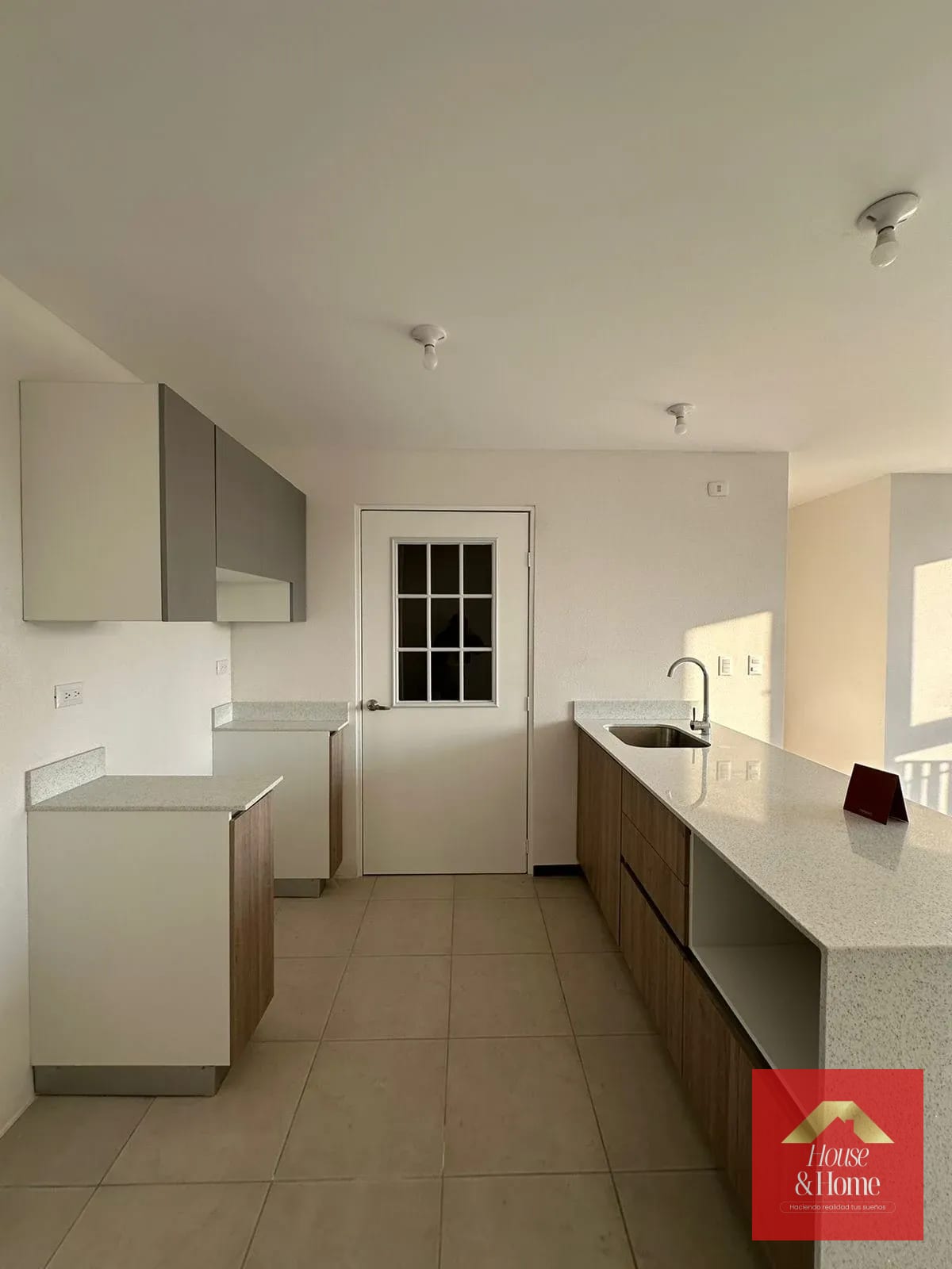 apartamento en renta zona 11-Parque San Jorge — Apartamento en Alquiler en Parque San Jorge, Zona 11, Guatemala, Ciudad — foto 5 de 11