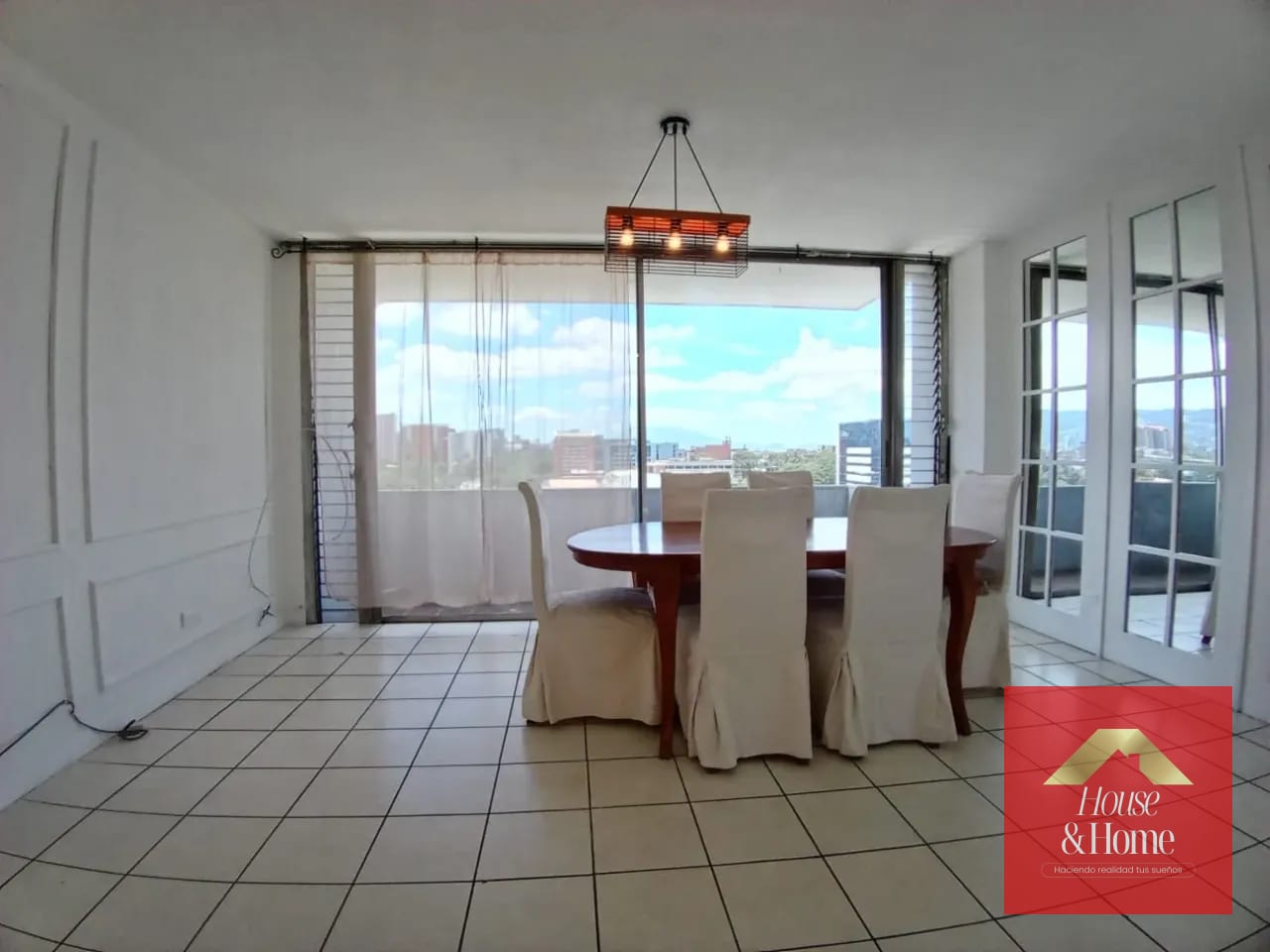 apartamento en renta zona 9 - semi amueblado! — Apartamento en Alquiler en Zona 9, Guatemala, Ciudad — foto 3 de 10