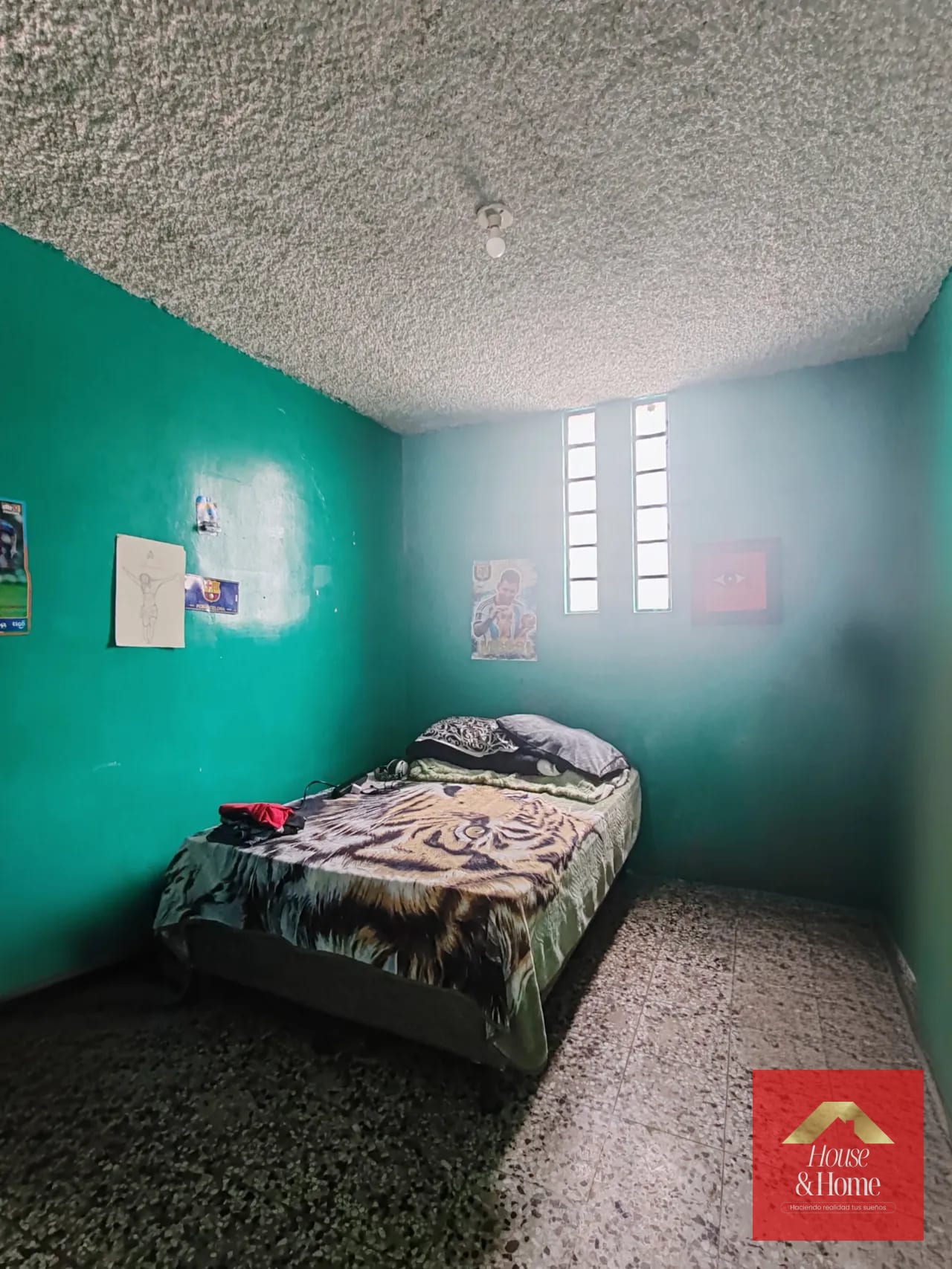 Venta de casa en zona 13 — Casa en Venta en Colonia Santa Fé, Zona 13, Guatemala, Ciudad — foto 4 de 13