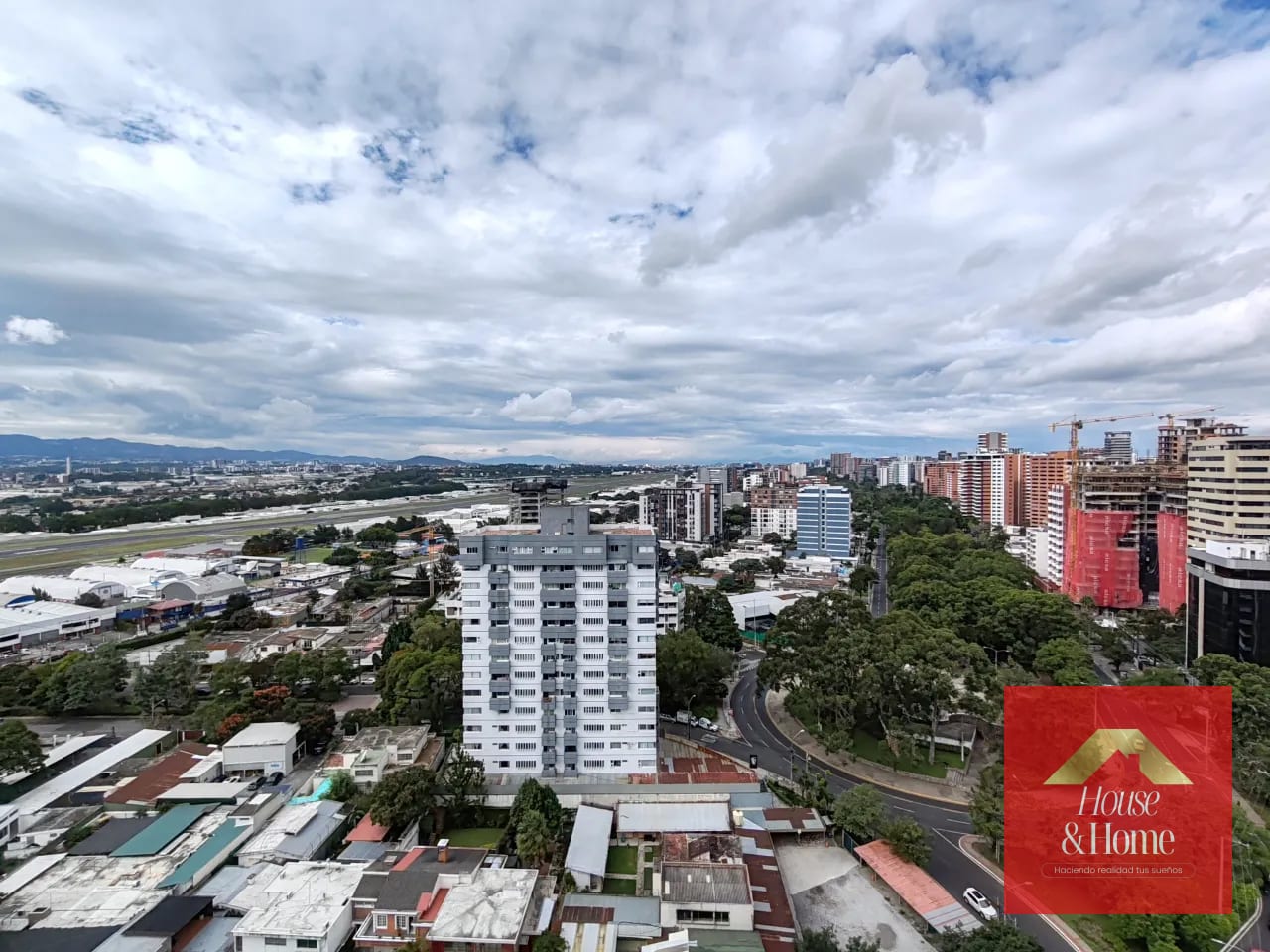 Vista — Renta de apartamento en zona 13 — Apartamento en Alquiler en Verdú, Zona 13, Guatemala, Ciudad — foto 1 de 15