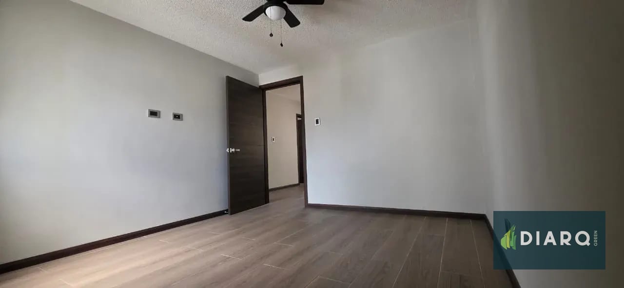 Casa amplia en venta en zona 16, en condominio — Casa en Venta en Zona 16, Guatemala, Ciudad — foto 14 de 17