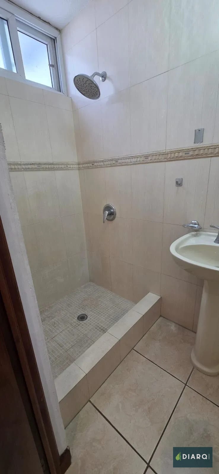 Apartamento en alquiler amplio e independiente, zona 15 — Apartamento en Alquiler en Zona 15, Guatemala, Ciudad — foto 16 de 17