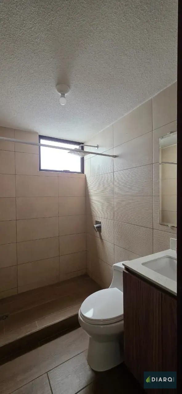 Casa en venta zona 16, acojedora y amplia — Casa en Venta en Zona 16, Guatemala, Ciudad — foto 9 de 17