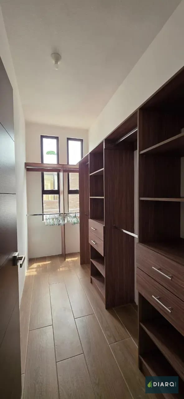 Casa en venta zona 16, acojedora y amplia — Casa en Venta en Zona 16, Guatemala, Ciudad — foto 10 de 17