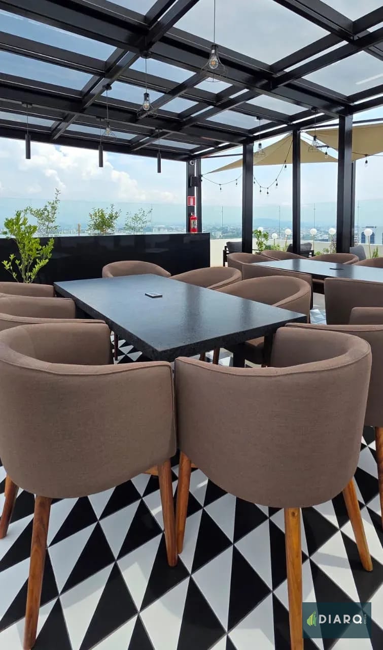 Apartamento en renta zona 10, con línea blanca y lindas amenidades — Apartamento en Venta en Zona 10, Guatemala, Ciudad — foto 10 de 17