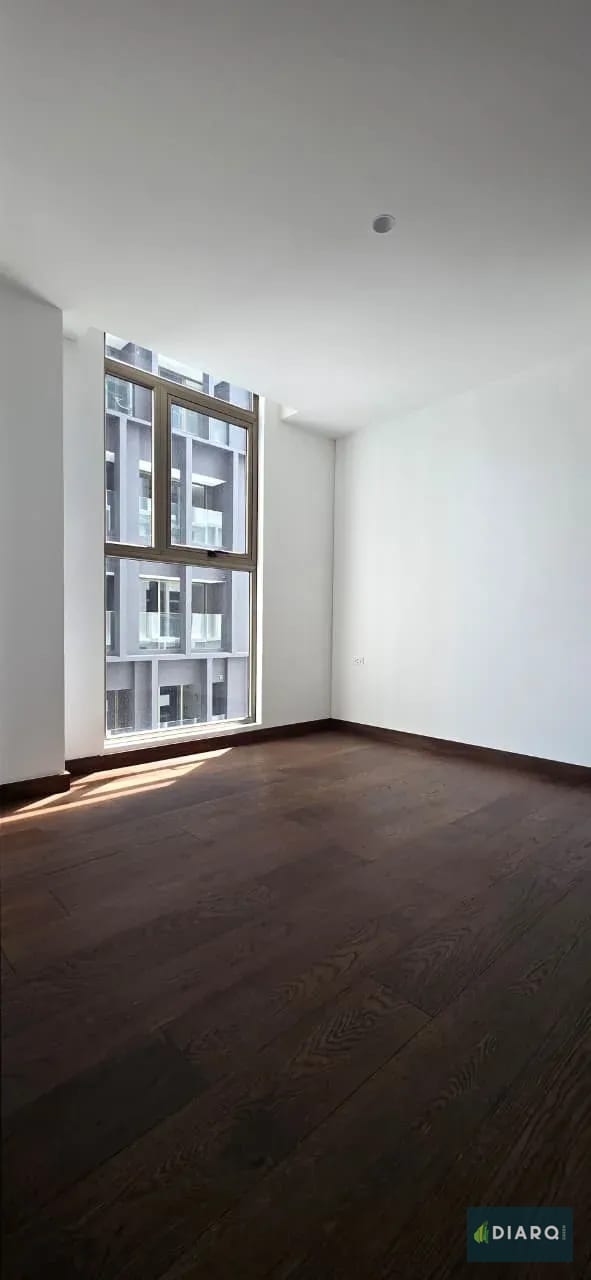 Dormitorio principal — Apartamento en renta zona 10, con línea blanca y lindas amenidades — Apartamento en Venta en Zona 10, Guatemala, Ciudad — foto 1 de 17