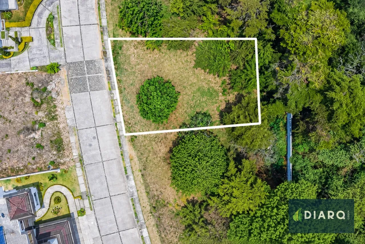 Terreno en área exclusiva, Lomas de San Isidro zona 16 — Terreno en Venta en Lomas de San Isidro, Zona 16, Guatemala, Ciudad — foto 2 de 3