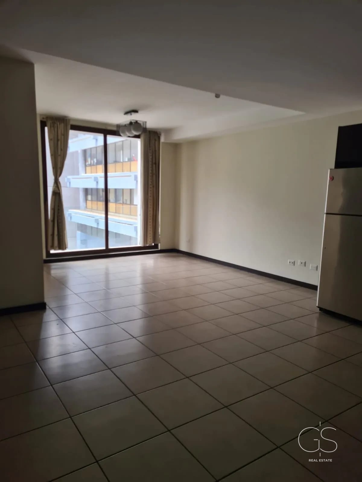 Apartamento en Torre Barcelona, zona 9 — Apartamento en Venta en Zona 9, Guatemala, Ciudad — foto 6 de 8