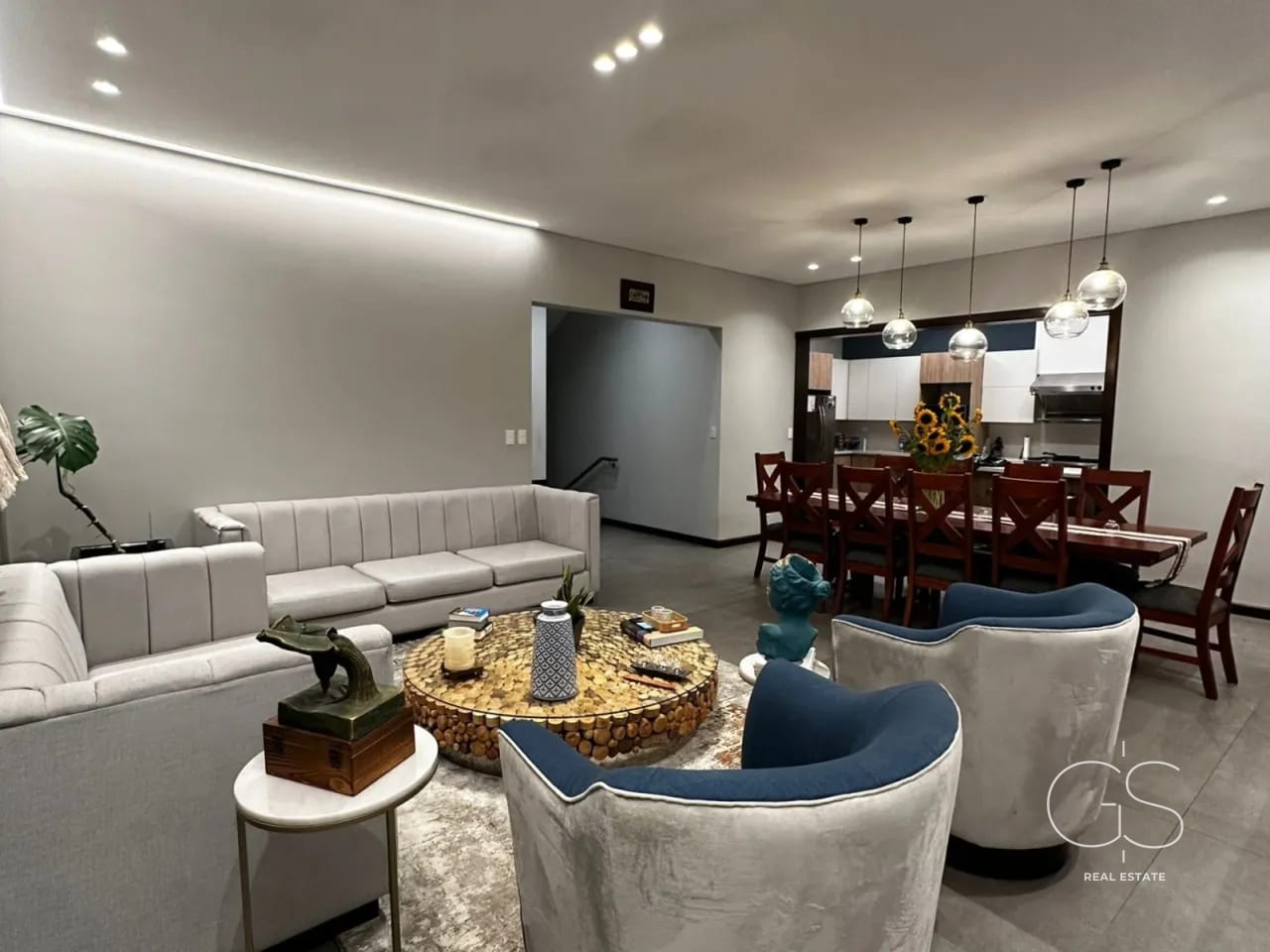 Casa en Santa Rosalía, km. 12.5 CAES — Casa en Venta en Santa Catarina Pinula, Guatemala, Ciudad — foto 1 de 13