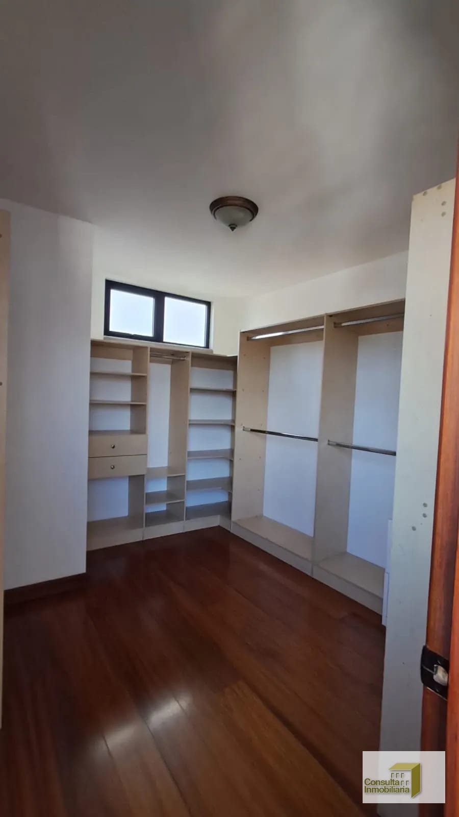 Zona 14 / Edificio Bellagio / 236m² — Apartamento en Alquiler en Bellagio, Zona 14, Guatemala, Ciudad — foto 8 de 16