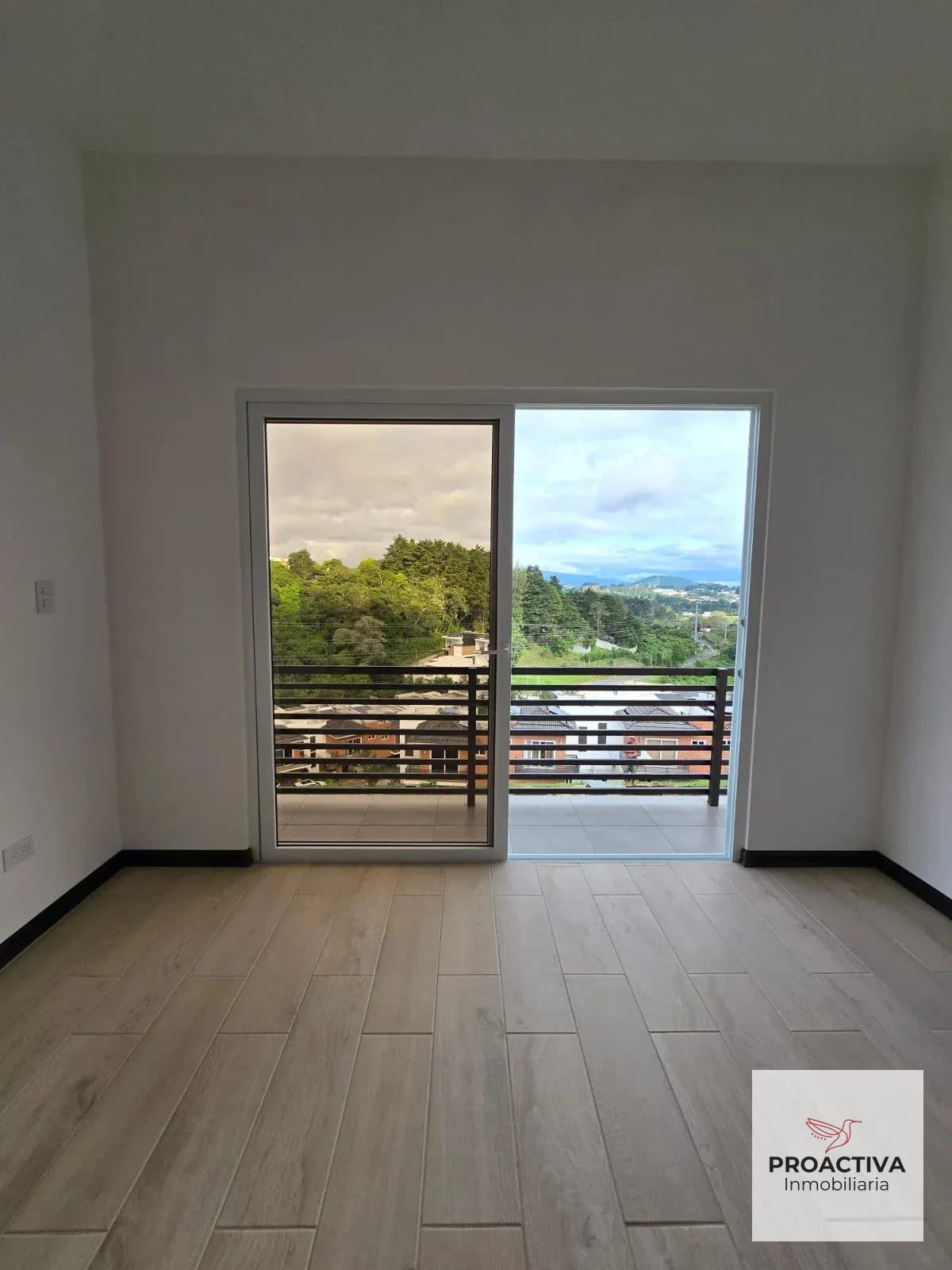 Hermosa Casa para Estrenar CAES- por Sporta — Casa en Venta en Carretera a El Salvador, Guatemala, Ciudad — foto 1 de 4
