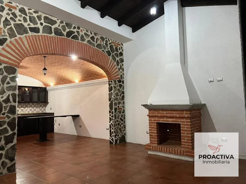 Casa en venta Antigua Guatemala — Casa en Venta en Antigua, Sacatepéquez — foto 1 de 5