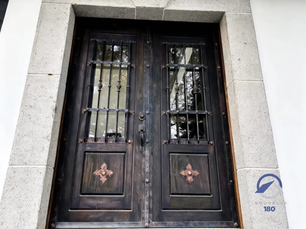 Mansión en venta sobre la Carretera Interamericana, km. 33.8 — Casa en Venta en San Lucas Sacatepéquez, Sacatepéquez — foto 4 de 13