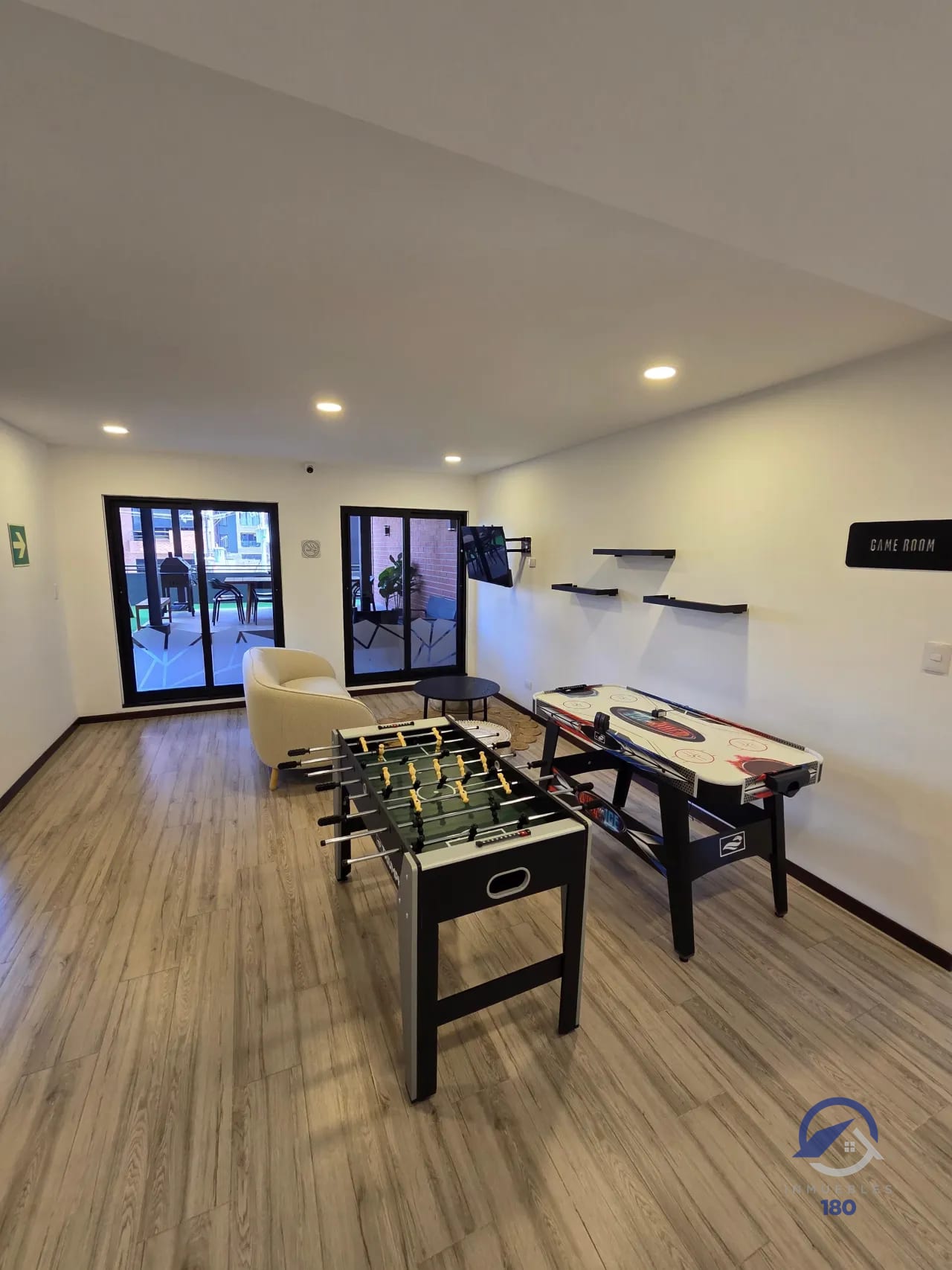 Apartamento para estrenar en renta en Edificio Neo 2, zona 10 — Apartamento en Alquiler en Neo Apartamentos, Zona 10, Guatemala, Ciudad — foto 15 de 16
