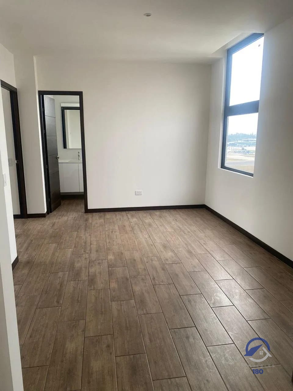 Apartamento en alquiler en Edificio Auré, zona 13 — Apartamento en Alquiler en Aure, Zona 13, Guatemala, Ciudad — foto 9 de 15