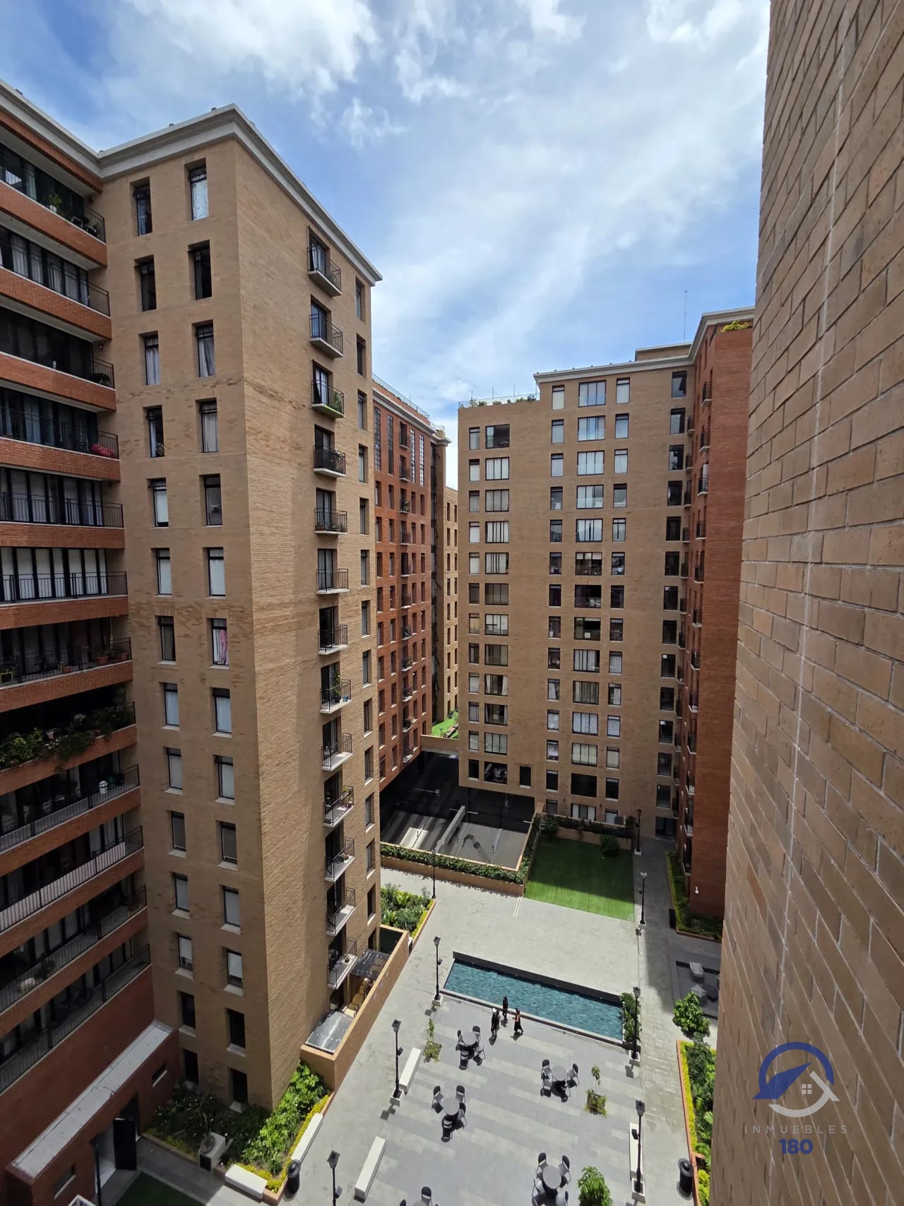 Apartamentos en Venta en Edificio Céntrico de 3 dormitorios, zona 5 — Apartamento en Venta en Céntrico, Zona 5, Guatemala, Ciudad — foto 7 de 10