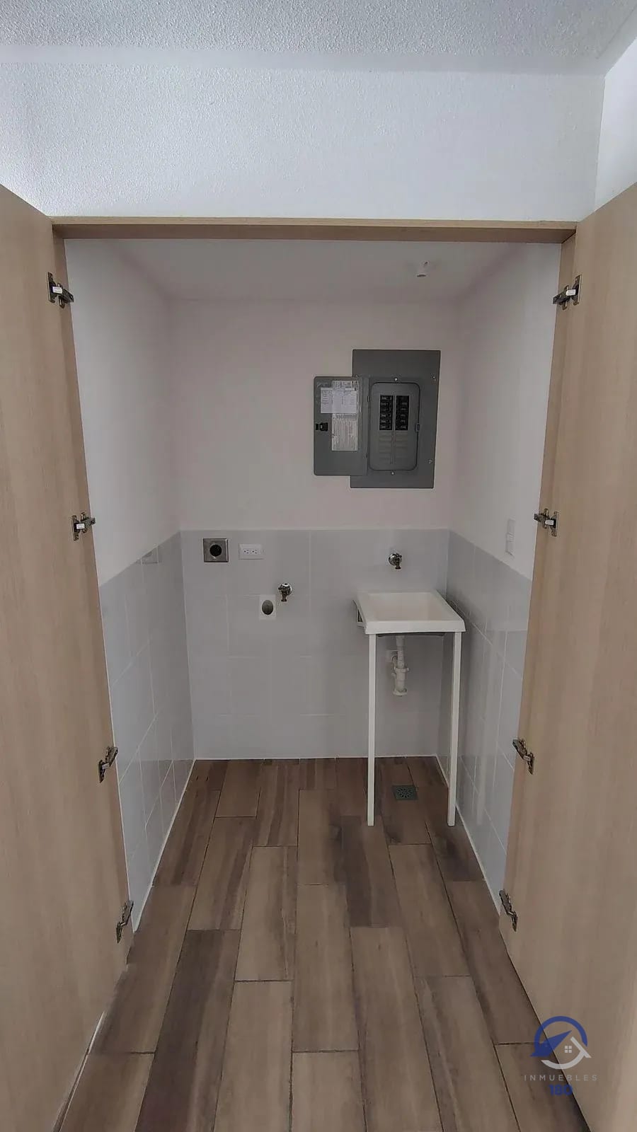 Apartamento en venta en Lares 16, zona 16 — Apartamento en Venta en Lares 16, Zona 16, Guatemala, Ciudad — foto 10 de 12