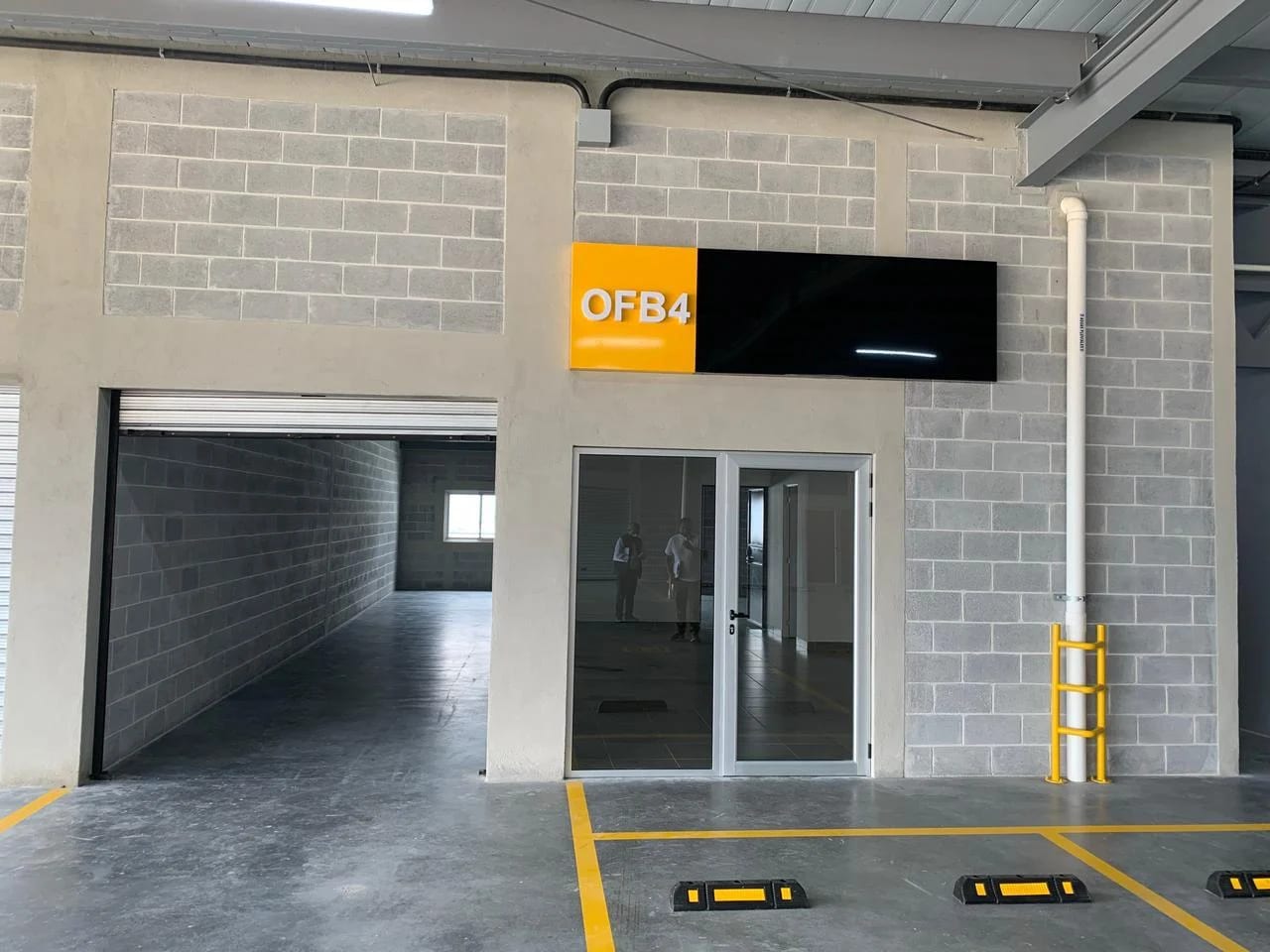 Renta de ofibodega en Distribodega 5 | El Naranjo Zona 4 de Mixco — Bodega / Ofibodega en Alquiler en Zona 4 Mixco, Guatemala, Ciudad — foto 2 de 10