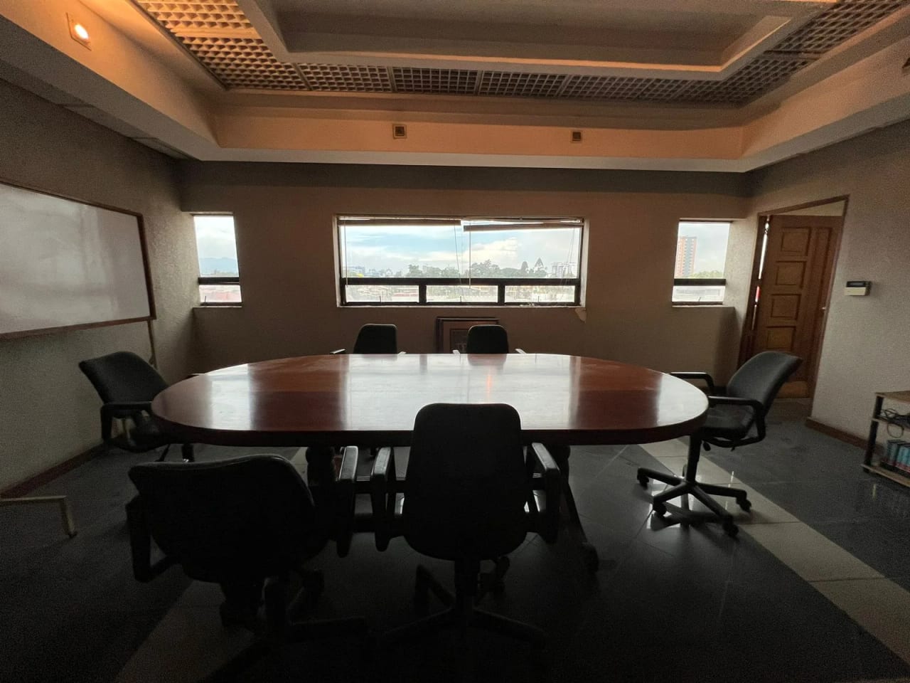 Edificio en renta en zona 5 — Edificio en Alquiler en Zona 5, Guatemala, Ciudad — foto 3 de 11