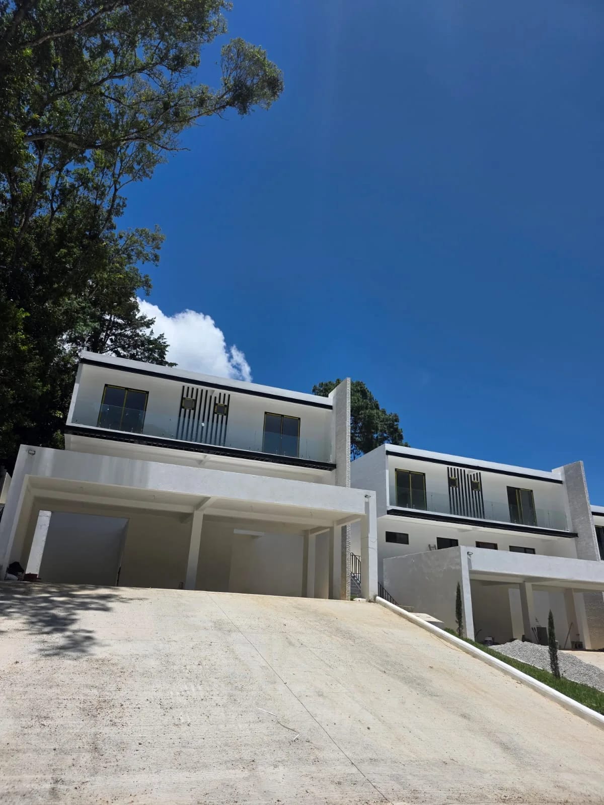 Última casa en Santa Rosalia, La Reserva - Para Estrenar — Casa en Venta en Carretera a El Salvador, Guatemala, Ciudad — foto 5 de 12