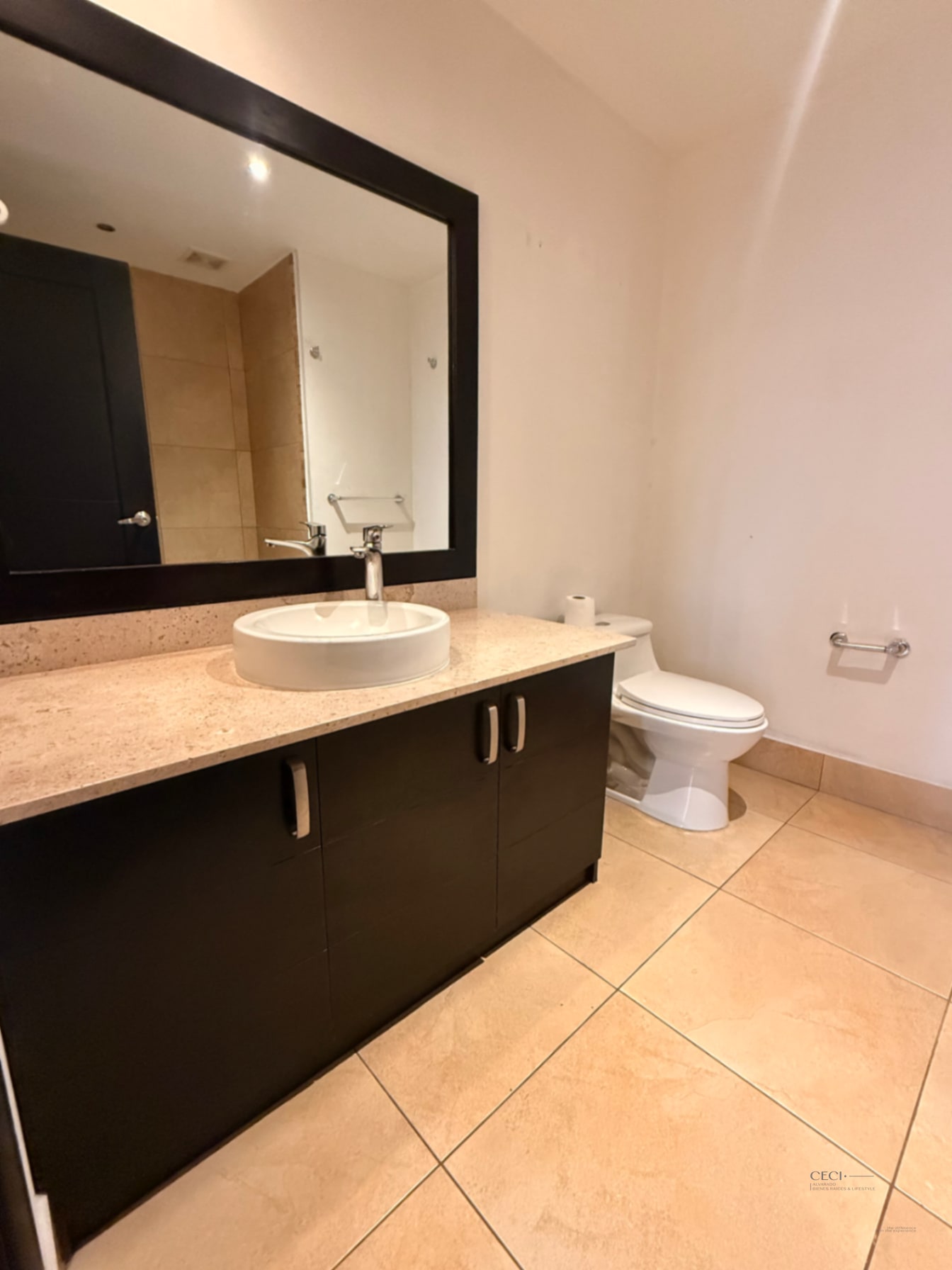 Apartamento zona 10 cerca de La Estacion — Apartamento en Venta en Aria, Zona 10, Guatemala, Ciudad — foto 11 de 13