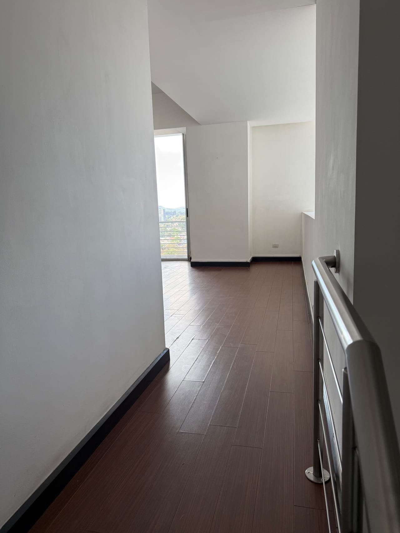Loft de 150m2 en z 10 — Apartamento en Alquiler en 19-10, Zona 10, Guatemala, Ciudad — foto 9 de 14