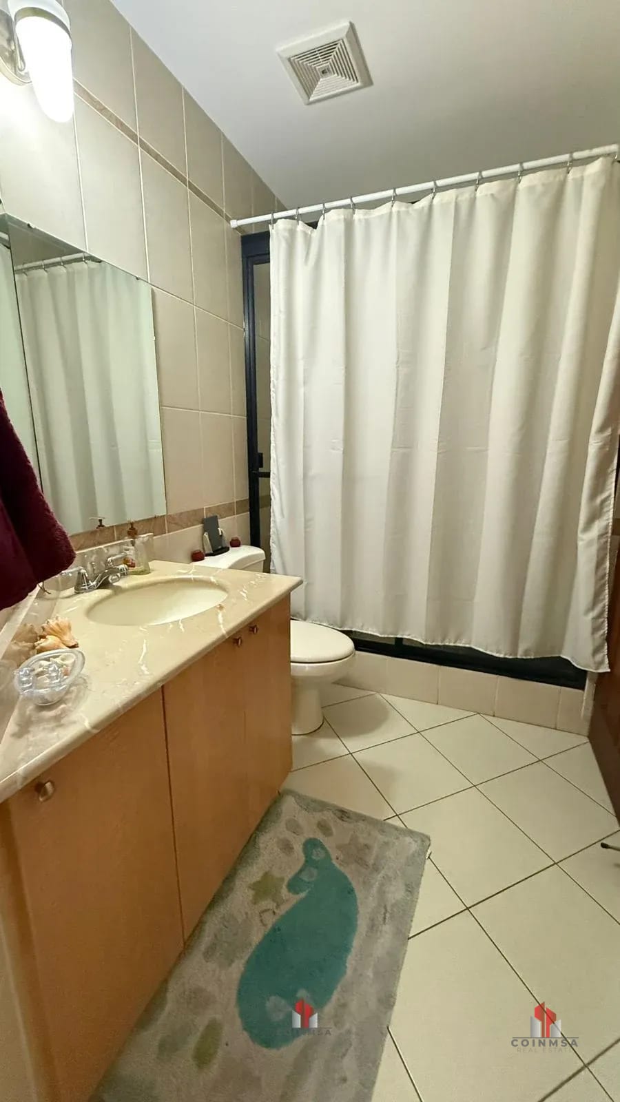 Apartamento semi-amueblado en Renta zona 10 — Apartamento en Alquiler en Real de Las Américas, Zona 14, Guatemala, Ciudad — foto 6 de 11
