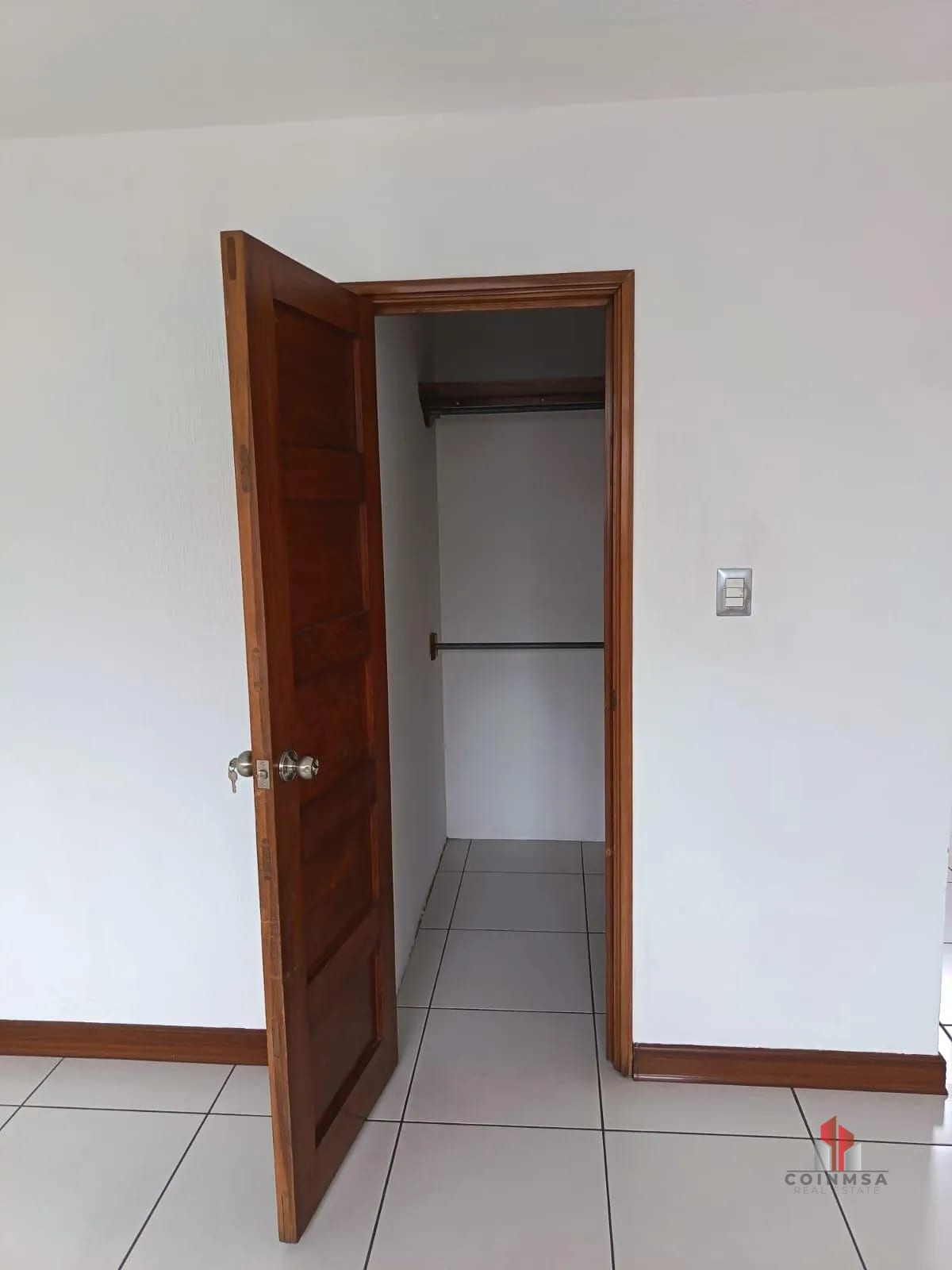 Casa en Renta zona 10 / 20 calle — Casa en Alquiler en Zona 10, Guatemala, Ciudad — foto 14 de 16