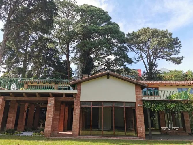 Casa en Renta zona 14