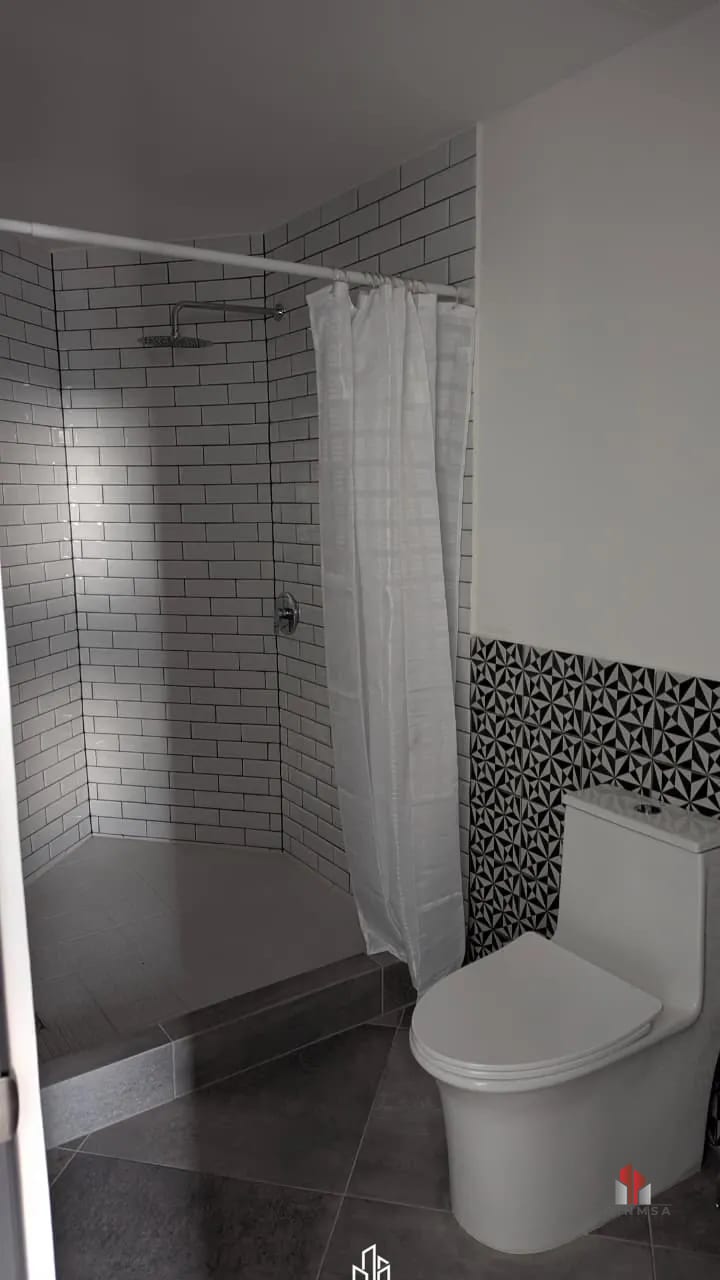 Apartamento semi - amueblado en Venta zona 4 / Silk — Apartamento en Venta en Silk, Zona 4, Guatemala, Ciudad — foto 10 de 16