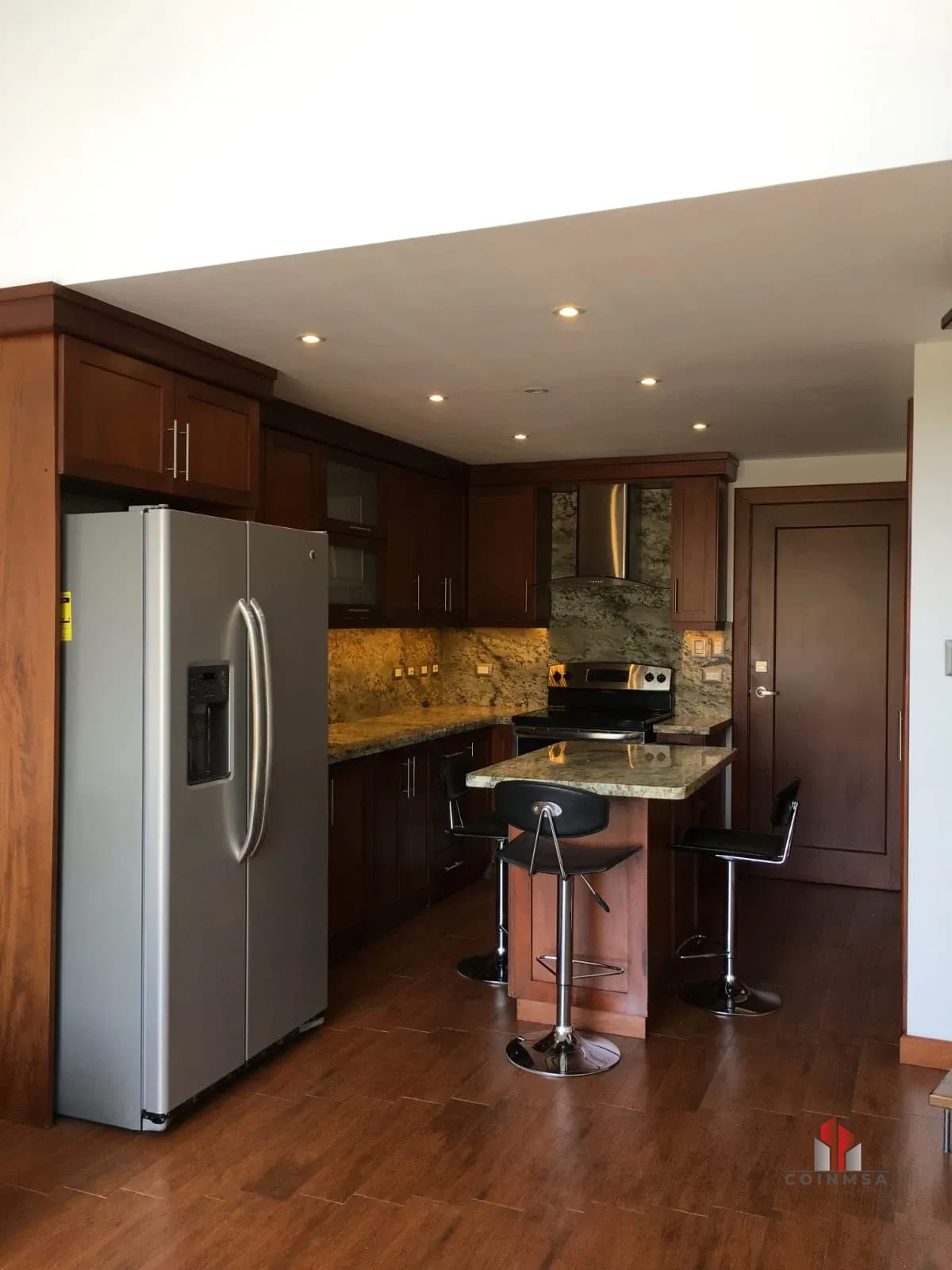 Apartamento en renta 16 / Lindora Loft — Apartamento en Alquiler en Zona 16, Guatemala, Ciudad — foto 4 de 14