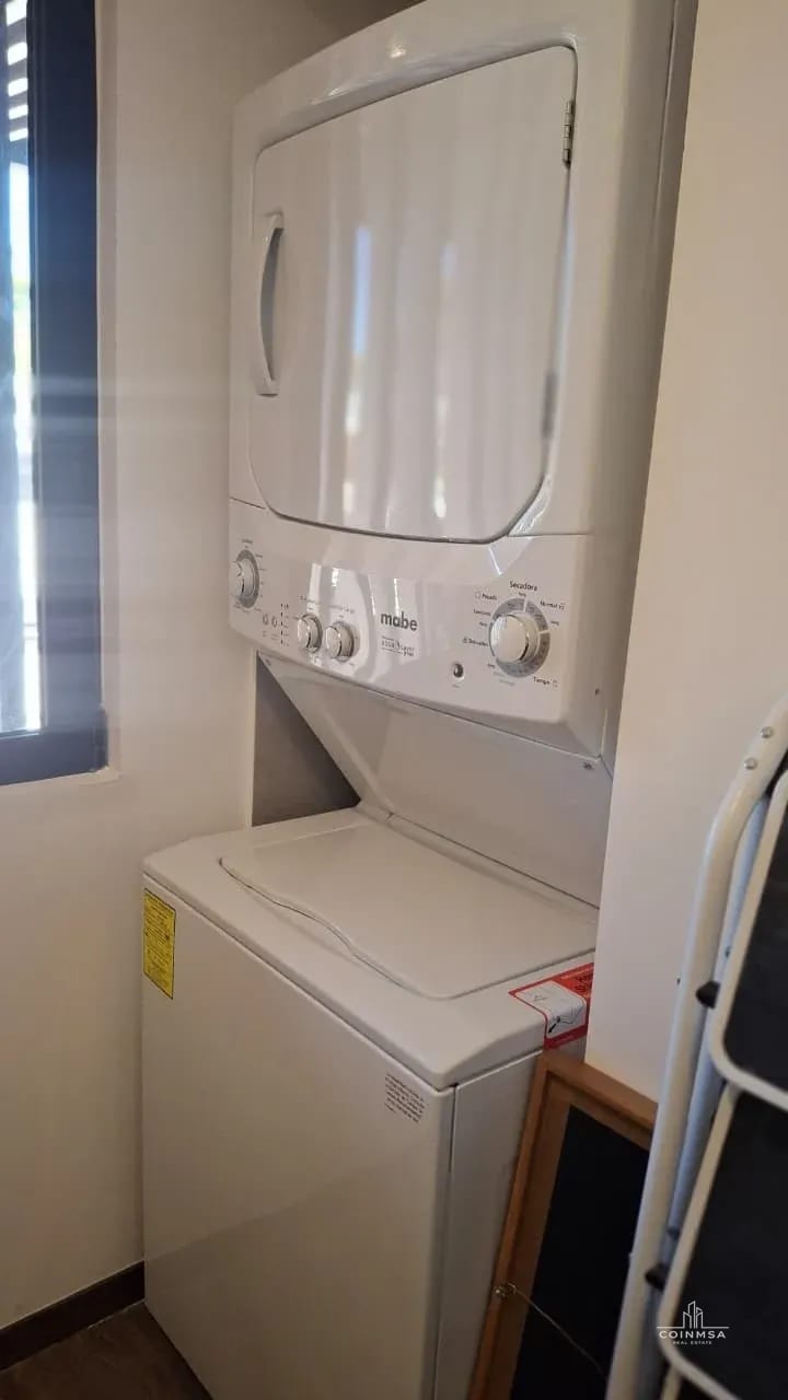Apartamento amueblado en Renta zona 10 — Apartamento en Alquiler en Brunelo, Zona 10, Guatemala, Ciudad — foto 3 de 14