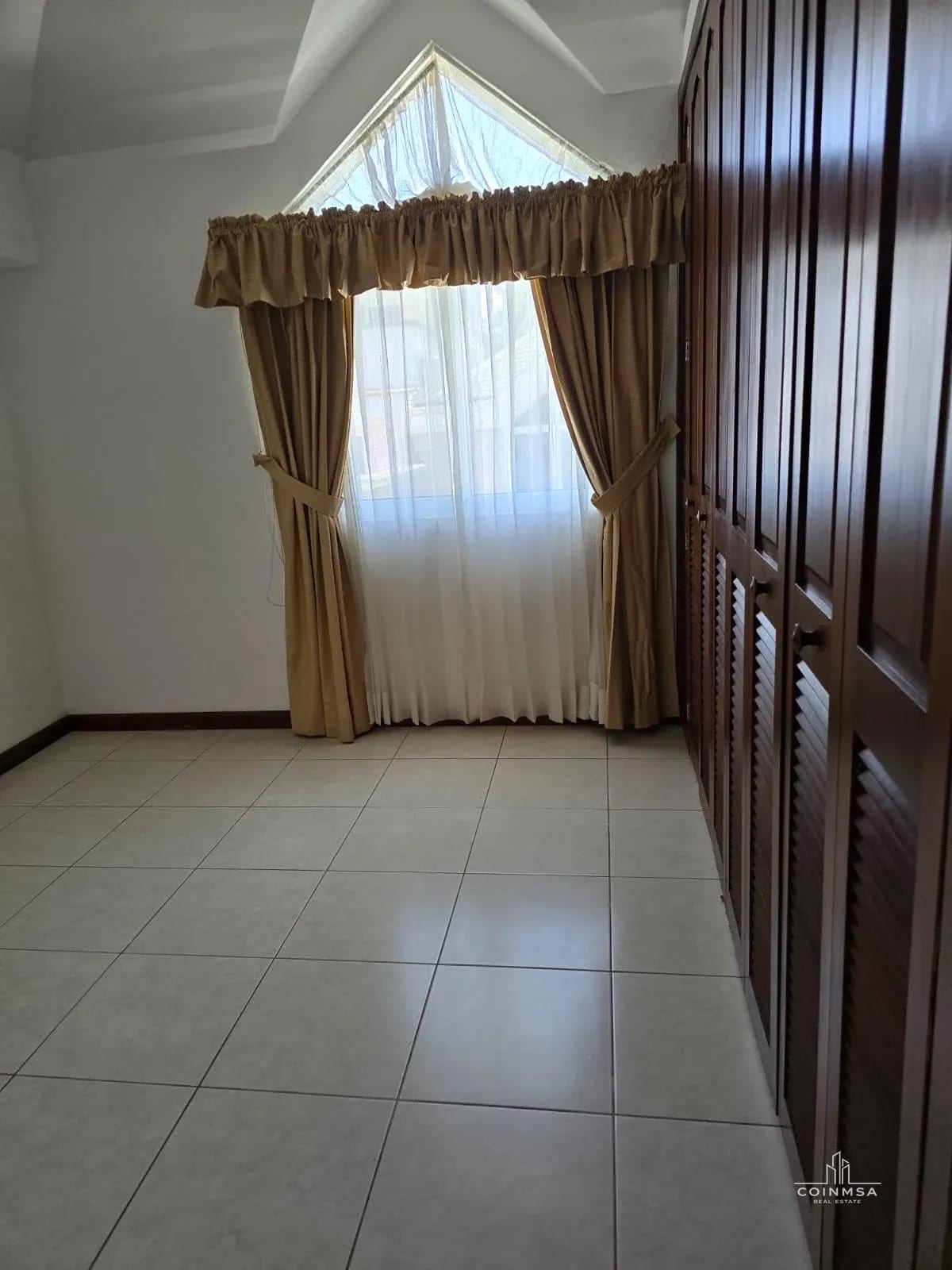 Casa en renta en zona 14 / La Moncloa — Casa en Alquiler en Zona 14, Guatemala, Ciudad — foto 8 de 15