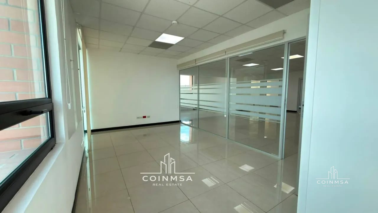 Oficina en Renta zona 13 / Américas 10 — Oficina en Alquiler en Américas 10, Zona 13, Guatemala, Ciudad — foto 4 de 15