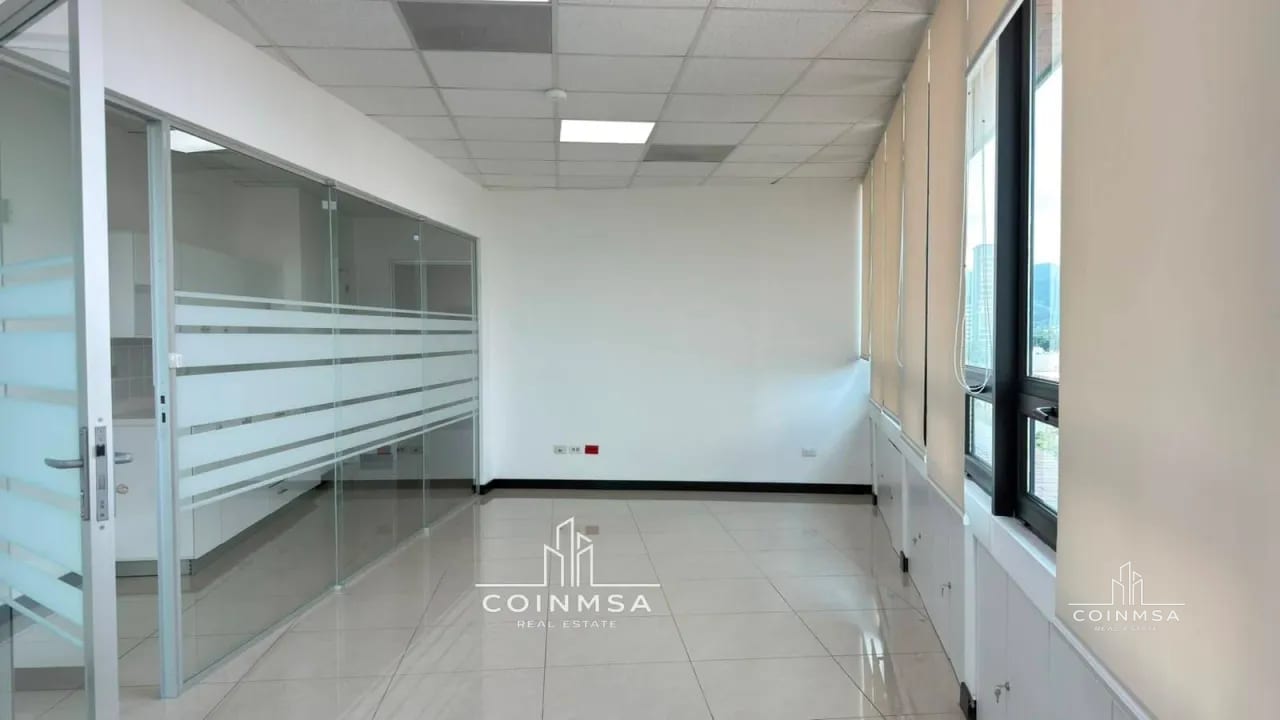 Oficina en Renta zona 13 / Américas 10 — Oficina en Alquiler en Américas 10, Zona 13, Guatemala, Ciudad — foto 7 de 15
