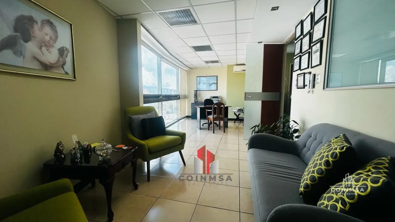 Oficina en Venta zona 10 / Torino I — Oficina en Venta en Torino II, Zona 10, Guatemala, Ciudad — foto 1 de 14