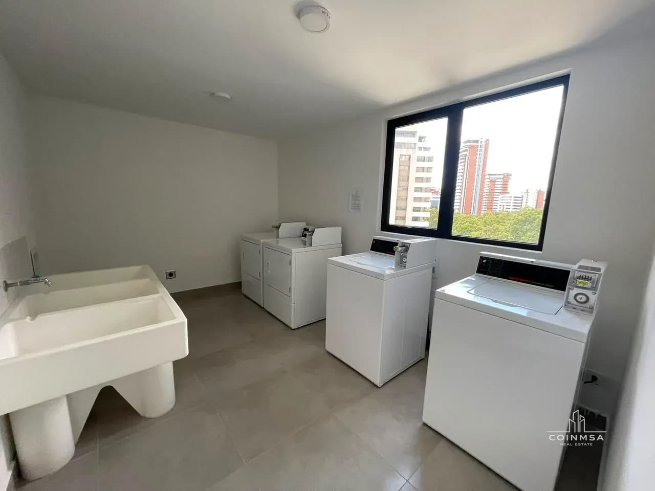 Apartamento amueblado en renta zona 13 / Elemento — Apartamento en Alquiler en Elemento Plaza Berlín, Zona 13, Guatemala, Ciudad — foto 7 de 15