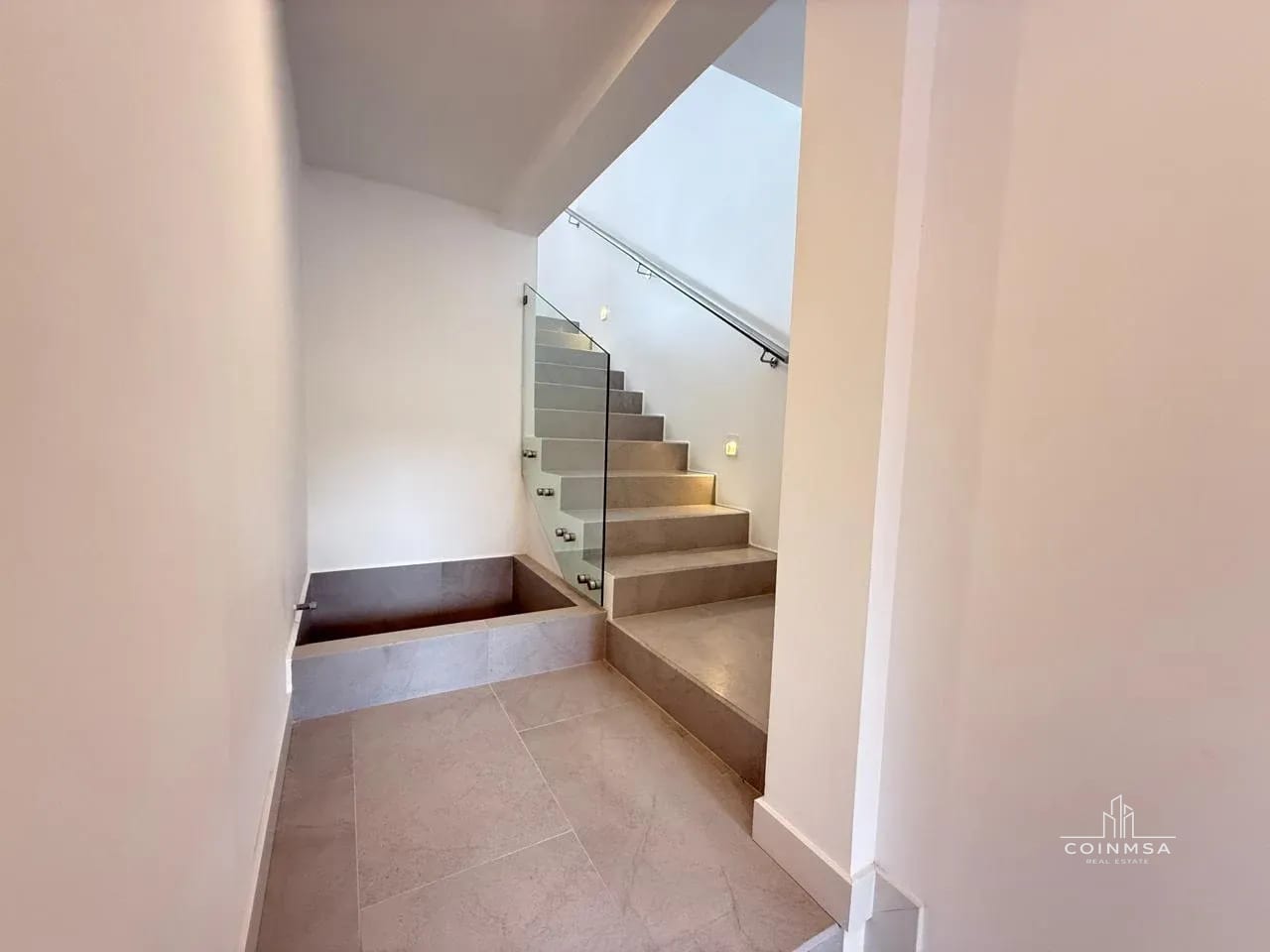 Casa en Renta zona 13 / Iridia Homes — Casa en Alquiler en cañadas de elgin, Zona 13, Guatemala, Ciudad — foto 2 de 17