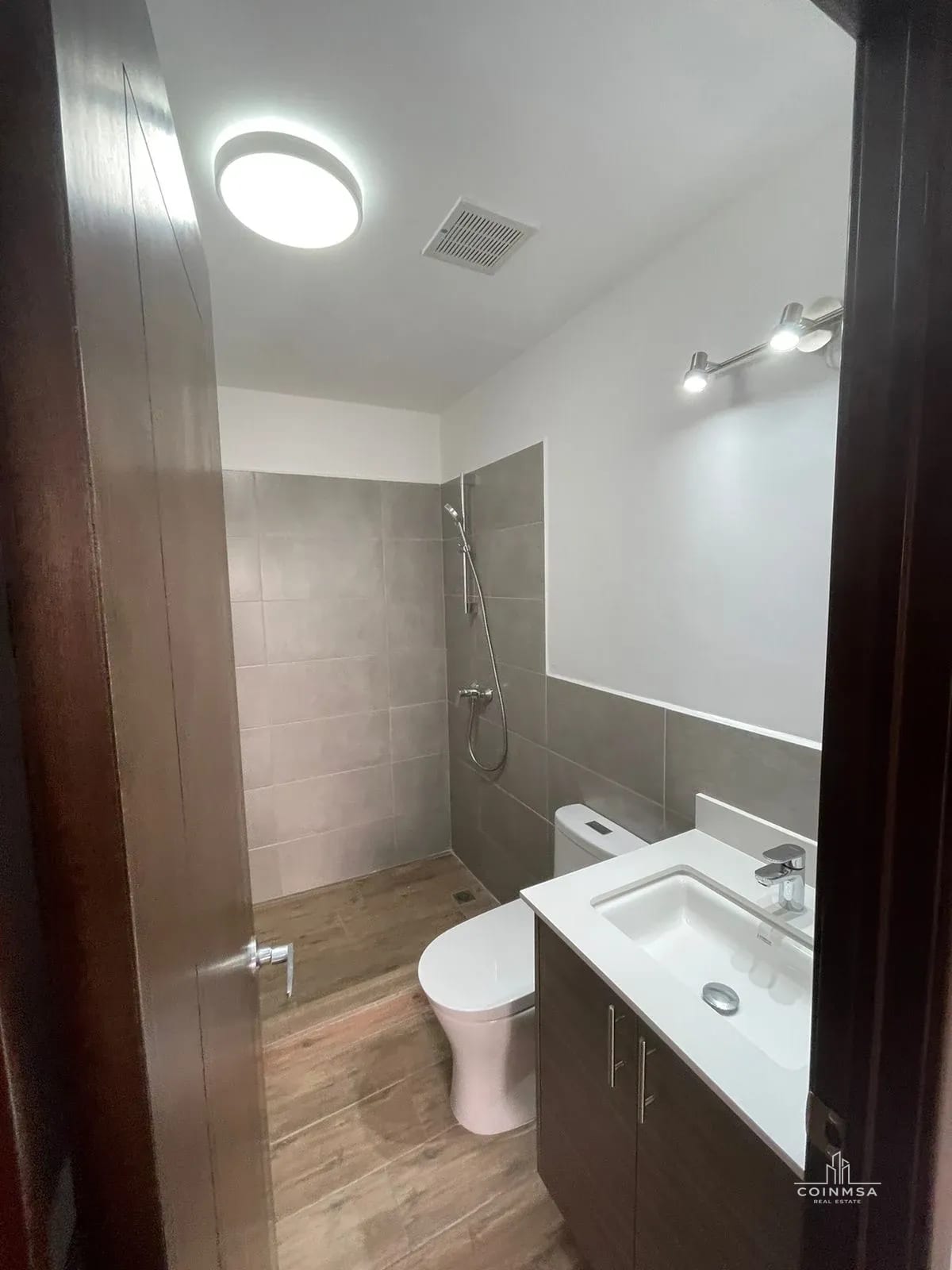 Apartamento en renta en zona 10 / Casalini Diagonal 6 — Apartamento en Alquiler en Casalini Diagonal 6, Zona 10, Guatemala, Ciudad — foto 7 de 14