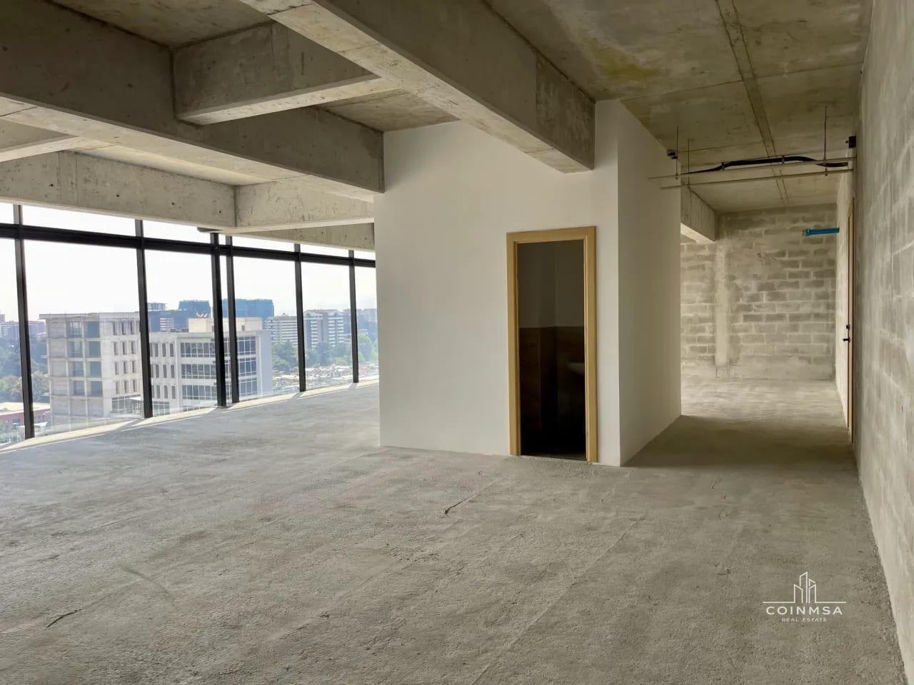 Oficina en renta zona 10 / Edificio 01010 — Casa en Venta en Buena Fuente, Carretera a El Salvador, Guatemala, Ciudad — foto 5 de 10