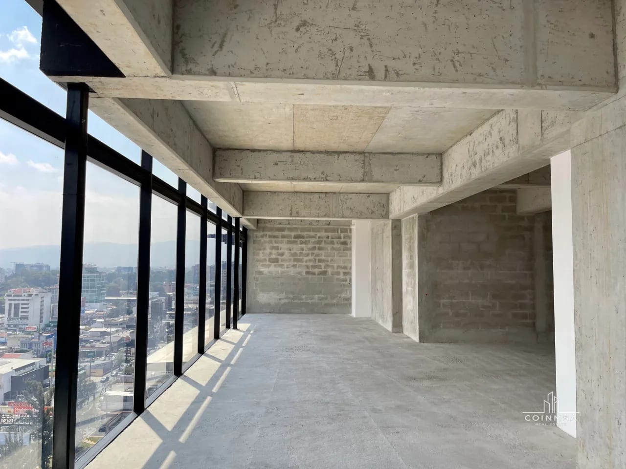 Oficina en renta zona 10 / Edificio 01010 — Casa en Venta en Buena Fuente, Carretera a El Salvador, Guatemala, Ciudad — foto 7 de 10