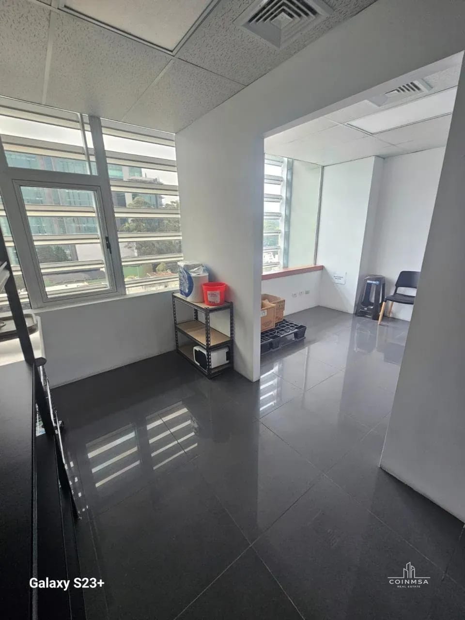 Oficina en renta zona 15 / Domani — Oficina en Alquiler en Domani, Zona 15, Guatemala, Ciudad — foto 3 de 10