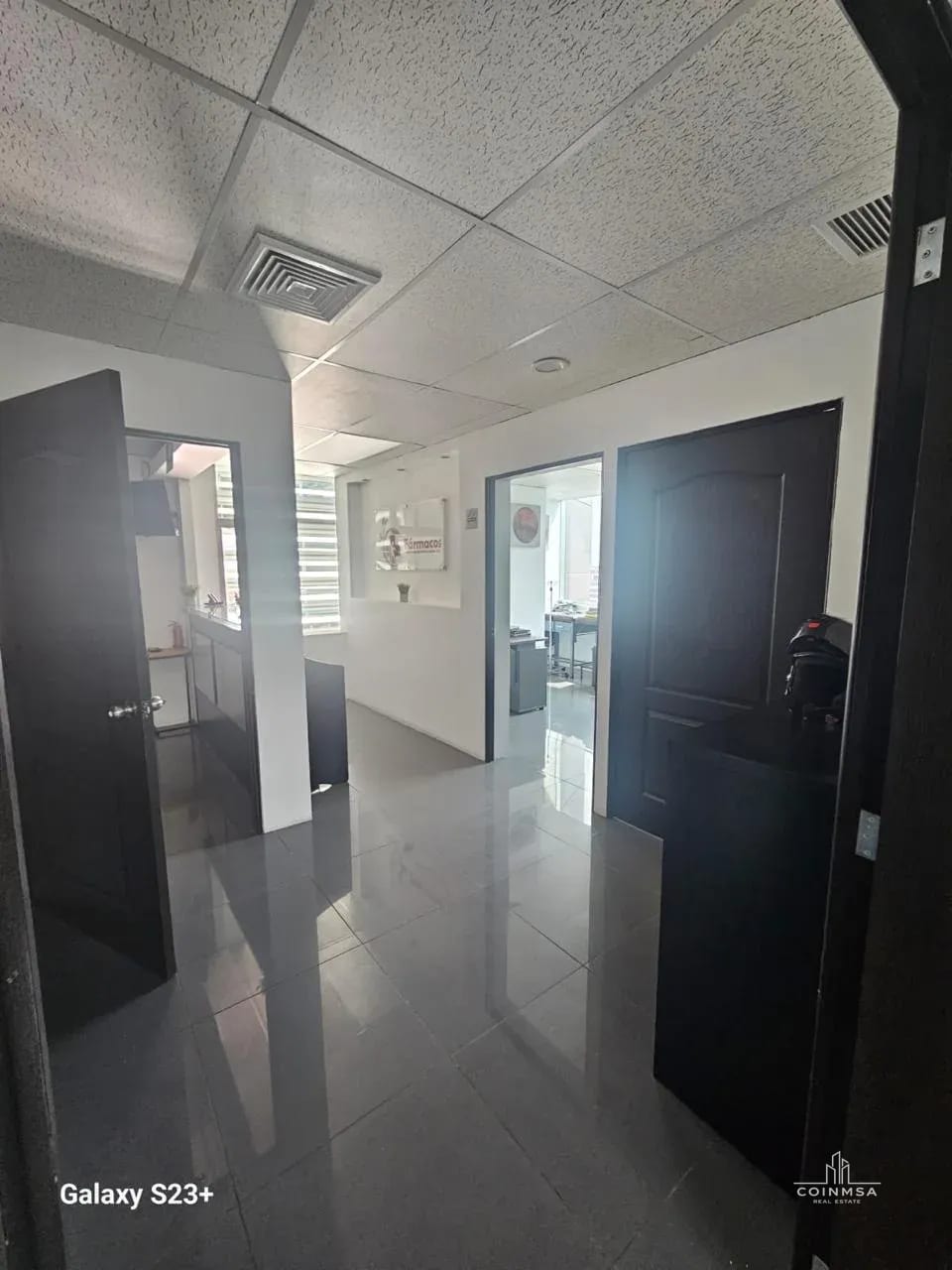 Oficina en renta zona 15 / Domani — Oficina en Alquiler en Domani, Zona 15, Guatemala, Ciudad — foto 2 de 10