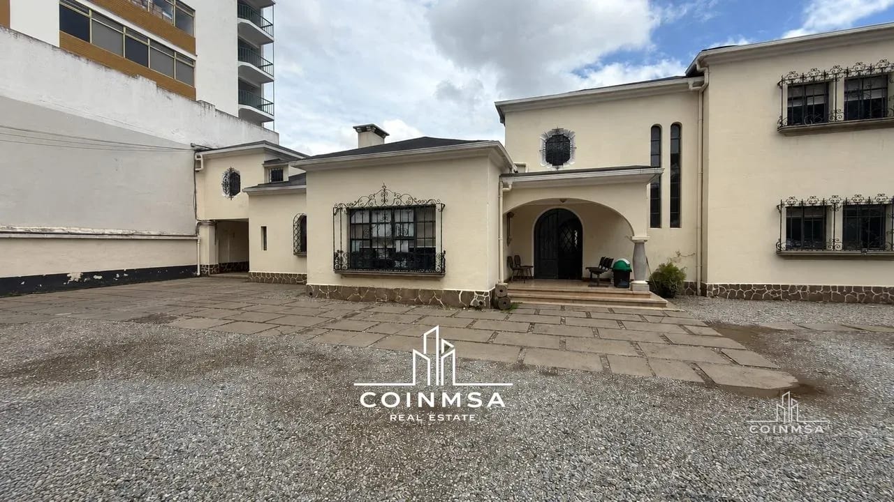 Casa para oficina en renta zona 9 — Casa en Alquiler en Zona 9, Guatemala, Ciudad — foto 1 de 17