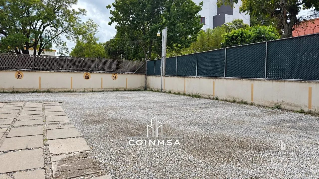 Casa para oficina en renta zona 9 — Casa en Alquiler en Zona 9, Guatemala, Ciudad — foto 9 de 17