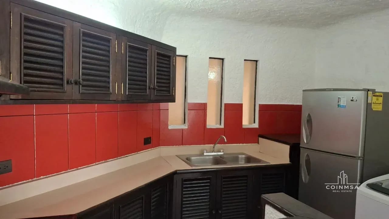 Apartamento semi-amueblado en Renta zona 10 — Apartamento en Alquiler en Santa Clara Las Cañas, Zona 10, Guatemala, Ciudad — foto 2 de 10