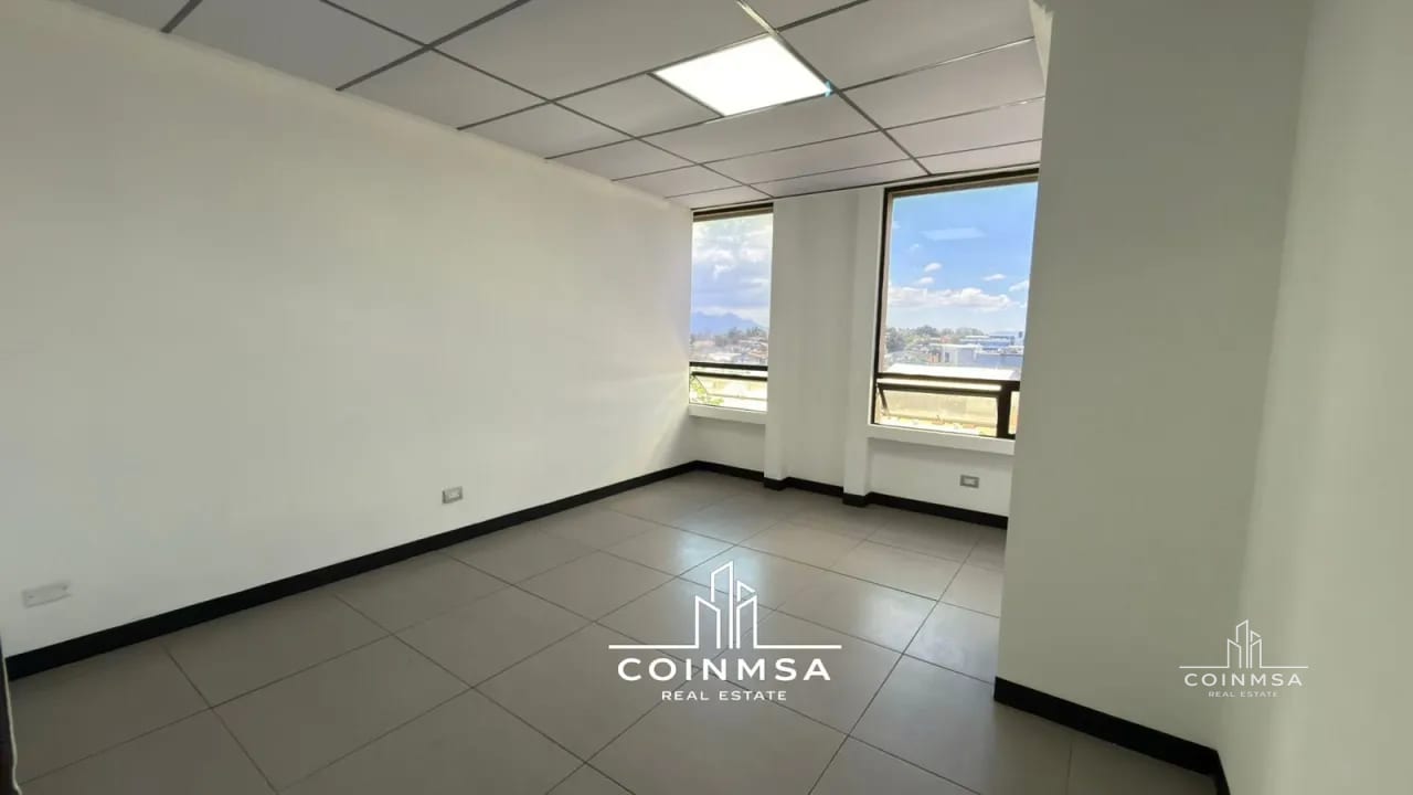 Oficina de en renta en zona 13 / Plaza Profesional — Oficina en Alquiler en Plaza Profesional, Zona 13, Guatemala, Ciudad — foto 2 de 11
