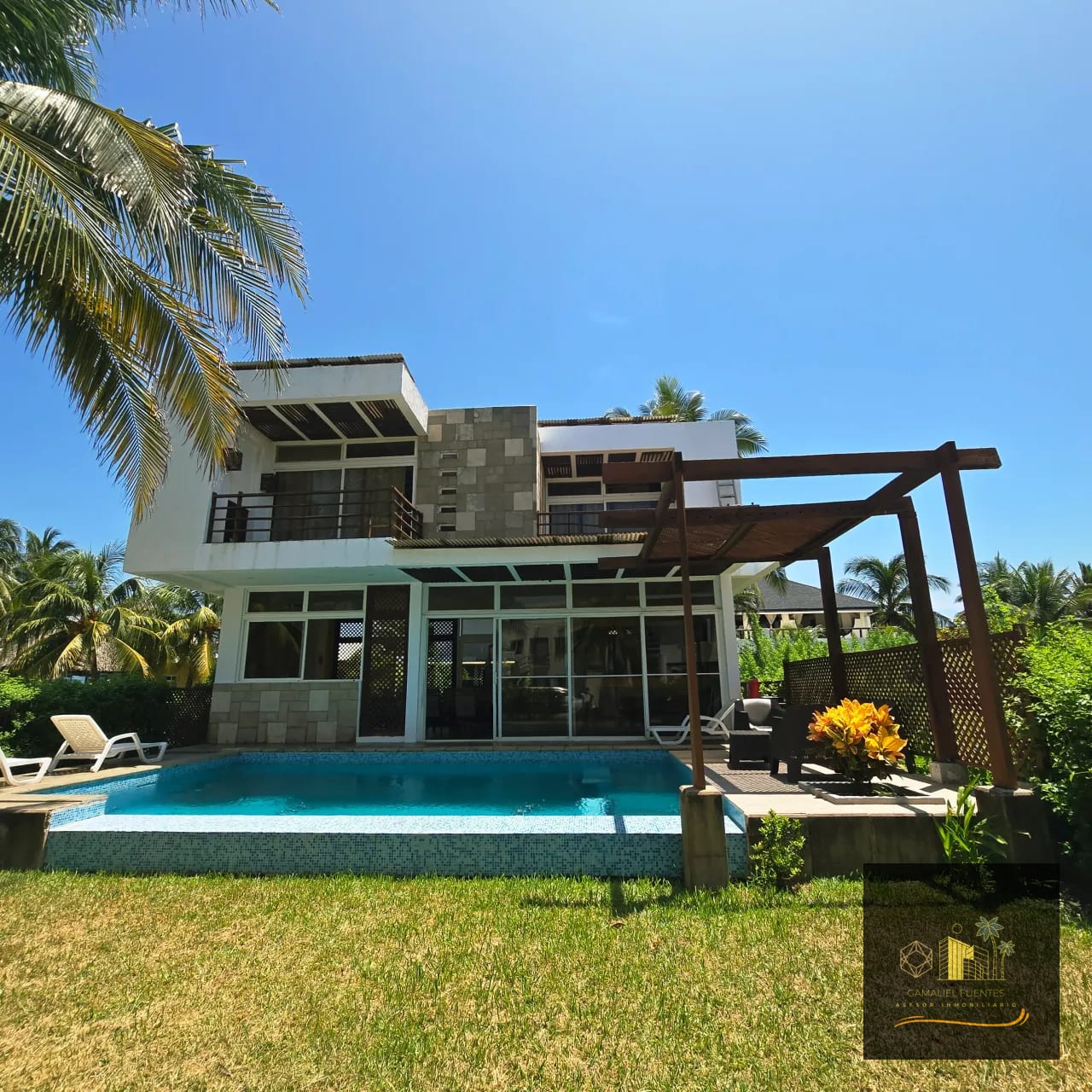 CASA DE PLAYA KM 5,3 A MONTERRICO CON REGISTRO - Image 2
