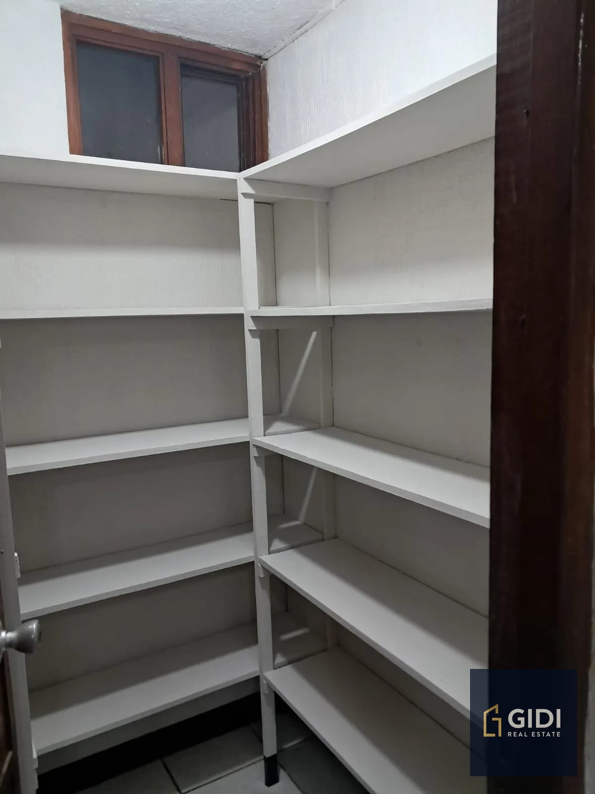 Casa amplia en renta Zona 1 | 3 hab + servicio + 2 parqueos — Casa en Alquiler en Zona 1, Guatemala, Ciudad — foto 16 de 16
